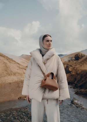 Polene Mini Numéro Neuf Textured Camel | AUI9472L