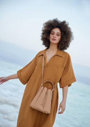 Polene Numéro Huit Textured Beige | AUM9490Q